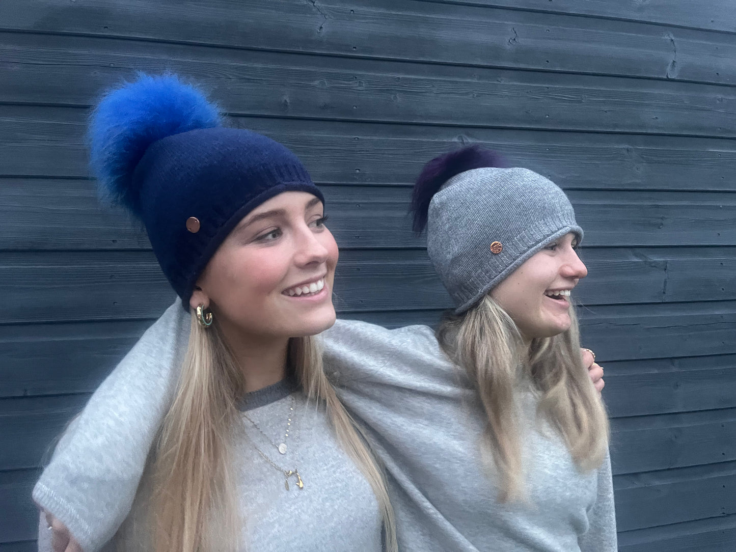 Grey cashmere plain knit beanie with fur pom