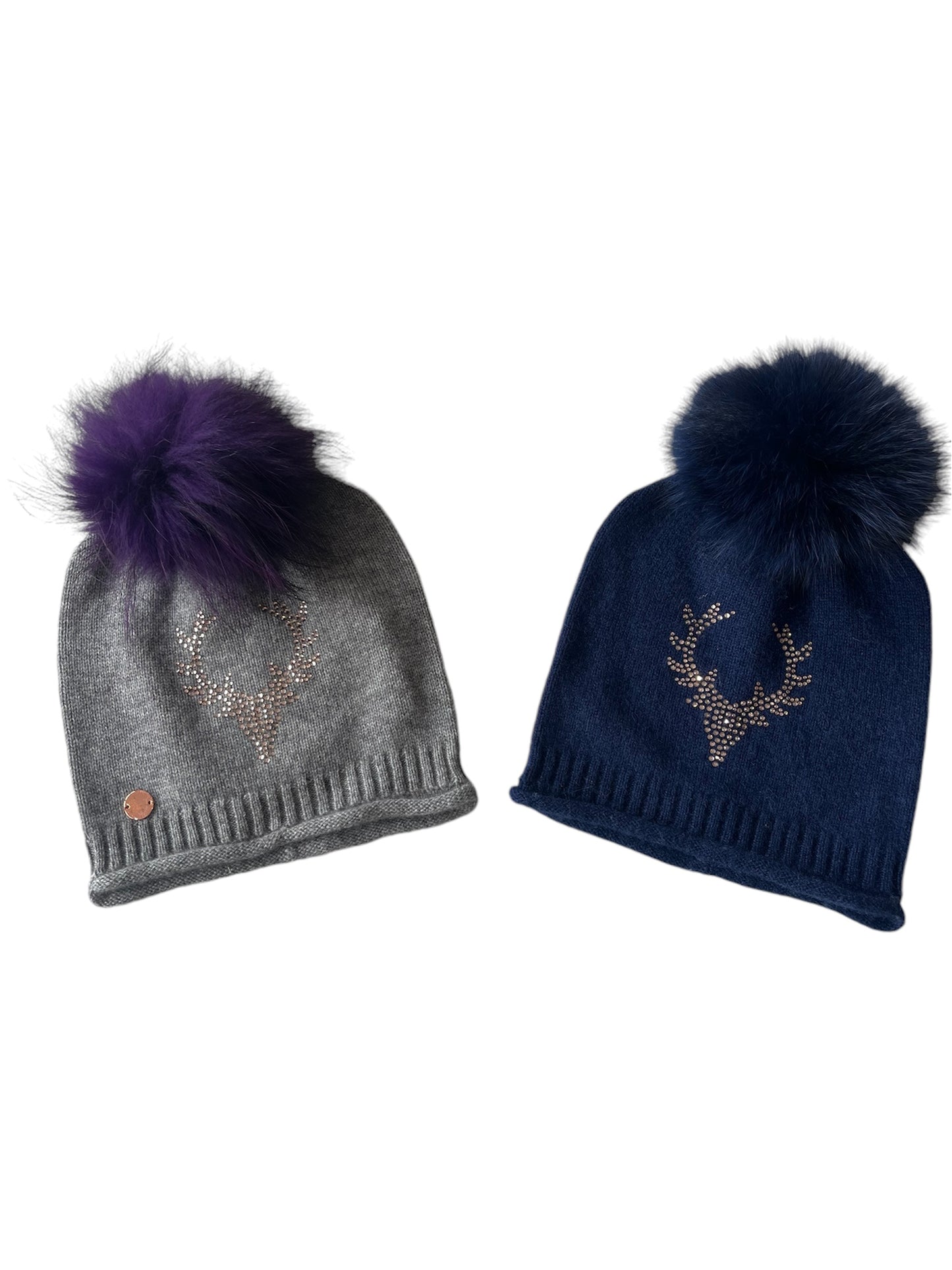 Grey cashmere plain knit beanie with stag embellishment & fur pom