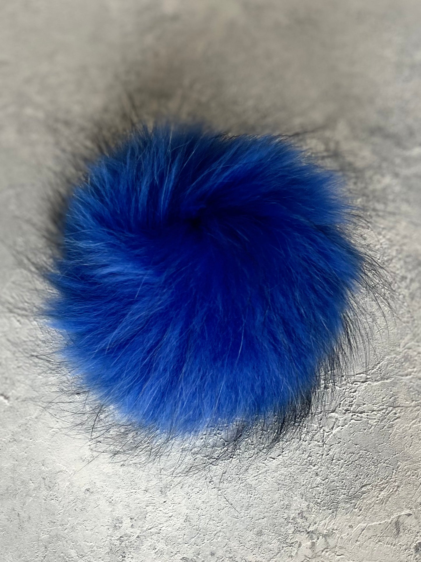 Luxury 12cm fur pompom